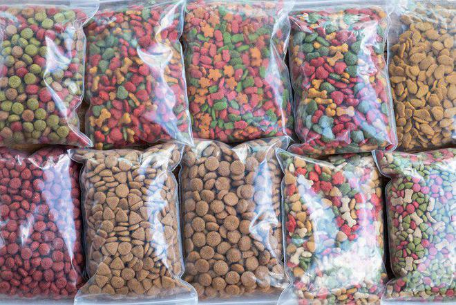 618猫粮囤太多别发愁！一文教你如何存储猫粮以保持其新鲜度？(图2)