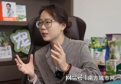 九游体育：猫粮品牌推荐：女性创业者逆袭！宠巴适猫粮以良心品质重构行业认知(图2)