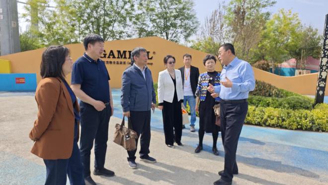 九游体育网站：行业专家齐聚乖宝宠物调研助力宠物产业升级(图2)
